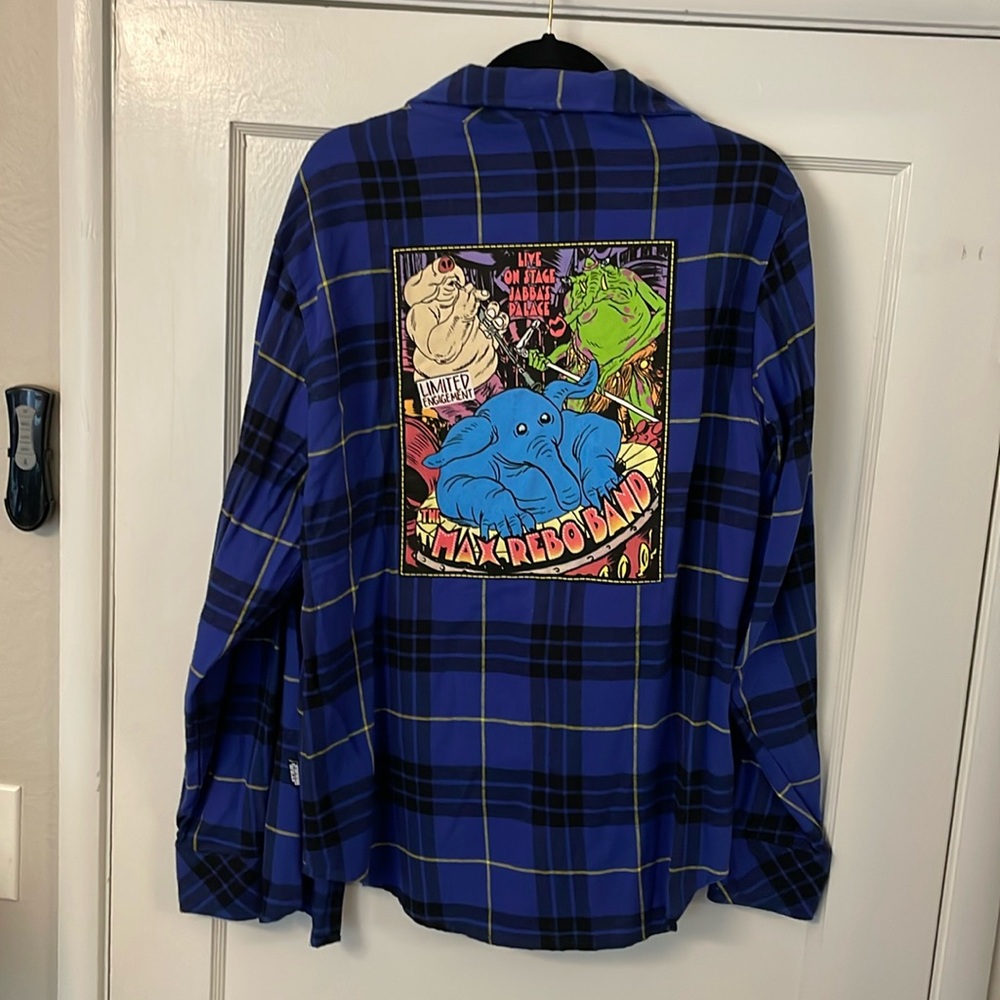 Disney Star Wars button down plaid shirt